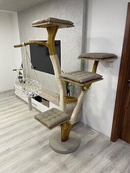 Masivní kočičí strom NOVÝ