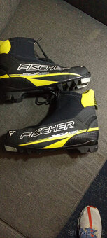 boty na běžky fischer, vel. 37 NNN stélka 23 cm
