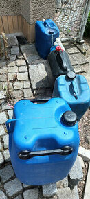 BARELY ,kanystry plech i plast , soudek