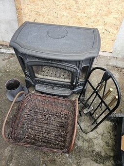 Krbová litinová kamna Koza K9 s příslušenstvím