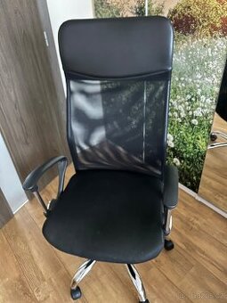 Kancelářské křeslo