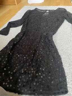 Spokečenské šaty černé vel M