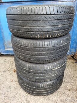 225 50- 18" 99W..Michelin Primacy 4