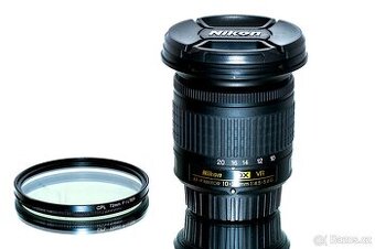 Nikon AF-P Nikkor 10-20mm VR + CPL filtr TOP STAV