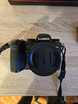 Nový Panasonic Lumix S5D + 18-40.