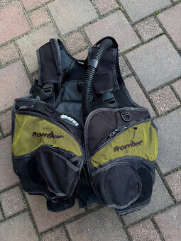 potápěčský žaket MARES - uchází