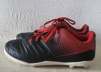 Zachovale kopacky KIPSTA vel.31, stelka 19,5cmcm