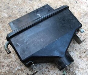 Teplovodní topení 2V2 , 443-521-440-000 na AVII.