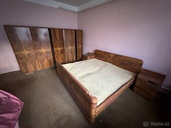 Historický nábytek - kompletní ložnice