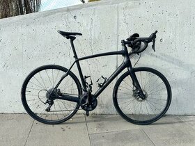 Specialized Roubaix - karbonové silniční kolo