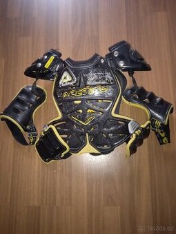 Chranic hrudi ACERBIS vel na dospeleho - 1