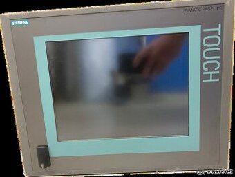 Siemens HMI 477C - 1