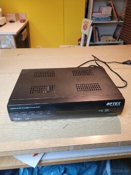 Optex ORT 8944-2T: dvoutunerový zemský set-top-box s PVR