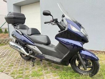 Honda silver wing 400