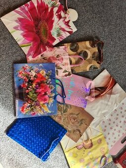 Prodám větší sbírku pozůstalosti-dárkové papírové tašky - 1