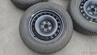 90% zimní kola 16" 5x112 VW Tiguan