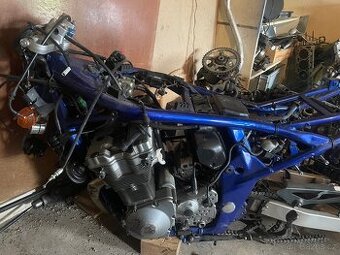 Suzuki bandit 600 2001