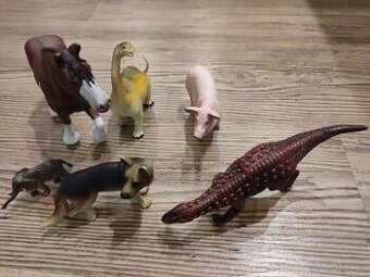 Schleich zvířátka