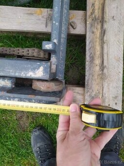 Zvedací vidle k přestavbě na traktor - 1