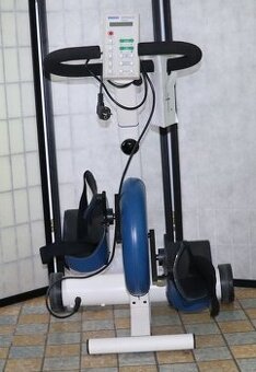 Motomed Viva 1,na nohy.