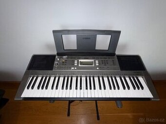 Klávesy značky Yamaha