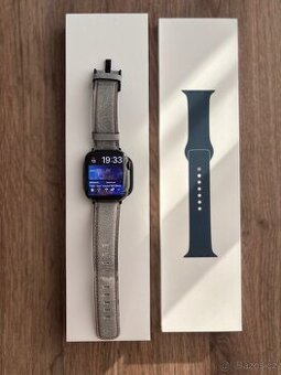 Apple Watch Series 7 (45 mm) – originál + nový modrý pásek