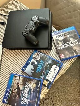 PlayStation 4 + hry