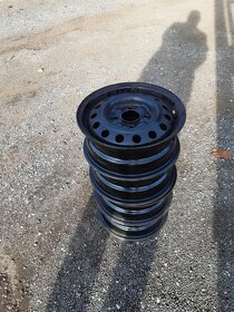 Kola Ráfky Disky ... 5.5 J x 14 ET 46 Kia Hyundai