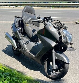 Prodám skútr HONDA FJS 400 Silver Wing na náhradní díly