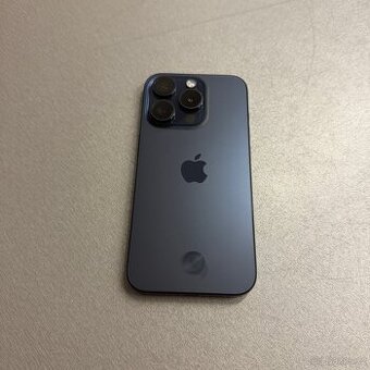 iPhone 15 Pro 128GB, pěkný stav, 12 měsíců záruka