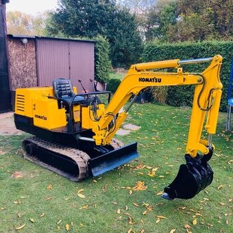 Japonský minibagr 1.2t, Komatsu, diesel