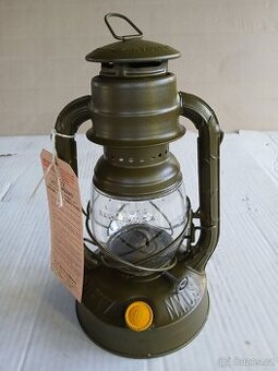 Stará petrolejka "WIZARD"- USA