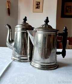 Plechové konvice starožitné