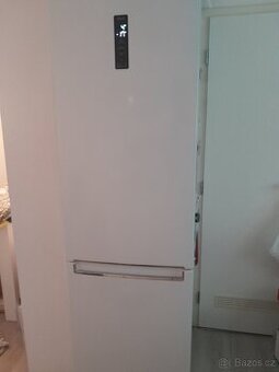 Kombinovaná lednice s mrazákem LG NoFrost