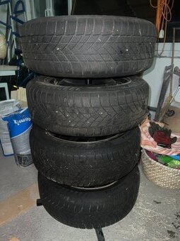 Prodám zimní sadu peugeot nové pneu