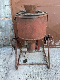 Šrotovník- drtič kostí