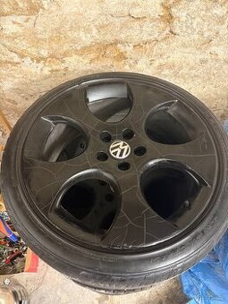 Vw Detroit 225/40 R19 ET45