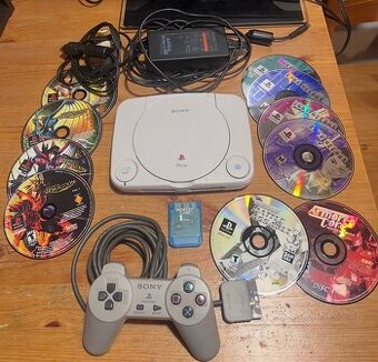 PS1 Slim v TOP stavu s čipem + super hry