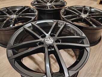 Alu kola 5x112 R17 CURITIBA - VW Golf Gti, Gtd