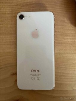 Apple iPhone 8 Gold na náhradní díly, viz. v popisku