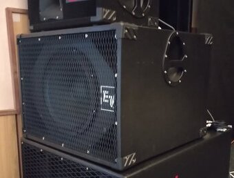 Prodám reproboxy 15 palců HDX 600watt 8ohmů