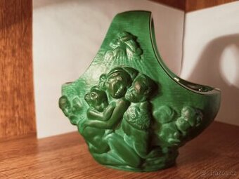 malachitový zelený košik