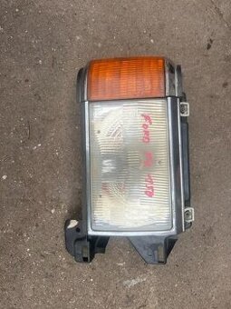 Ford Bronco - pravé přední světlo