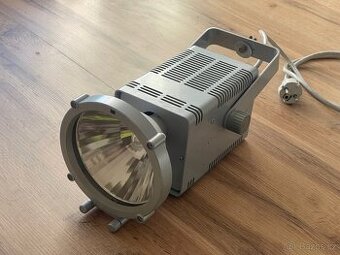Divadelní / scénický reflektor – halogen 70 W (plně funkční)