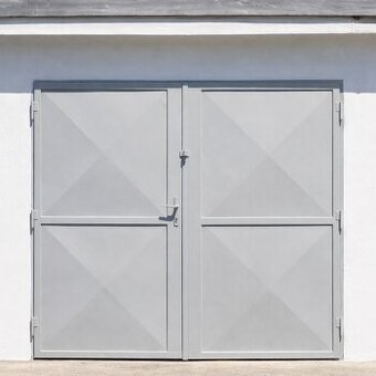 Pronájem garáže Český Krumlov – Za Nádražím (po rekonstrukci