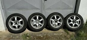 Pirelli Cinturato 205 / 55 R16 - zimní pneu (včetně ALU kol)