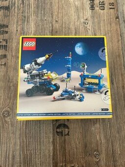 Lego Micro Rocket Launchpad 40712