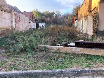 Stavební pozemek 1105m2 UH. BROD - HAVŘICE