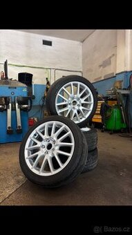 Originální VW ALU R17