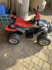 Prodám dětskou čtyřkolku ve výborném stavu - 1